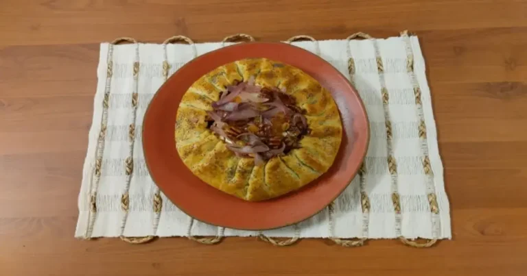 Foto da receita de Torta de escarola e berinjela