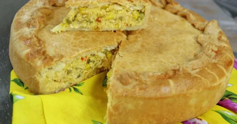 Foto da receita de Torta de Frango com Massa de Creme Ricota