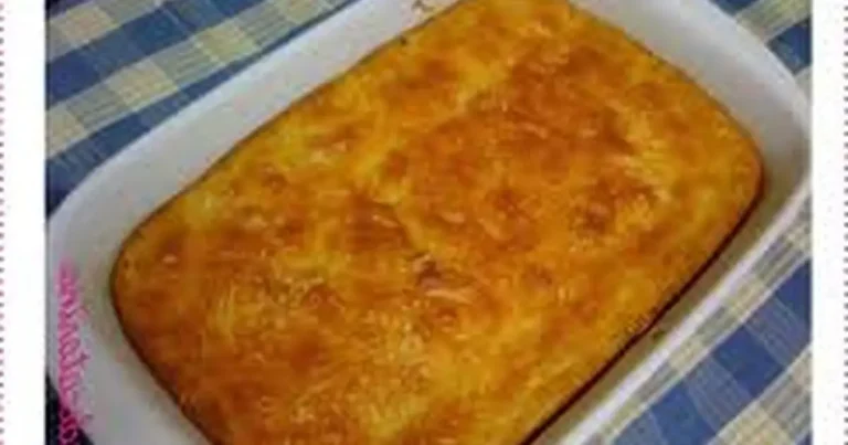 Foto da receita de Torta de Frango com Queijo e Creme de Cenoura