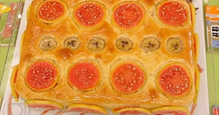 Foto da receita de Torta de Goiaba e Banana