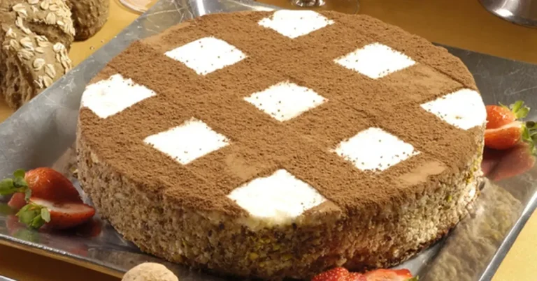 Foto da receita de Torta de marzipã com chocolate