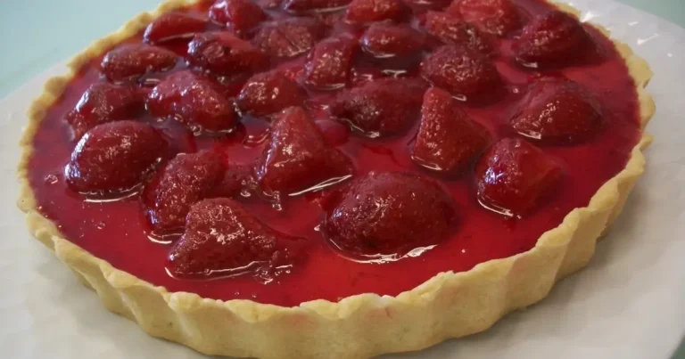 Foto da receita de Torta de morango com iogurte
