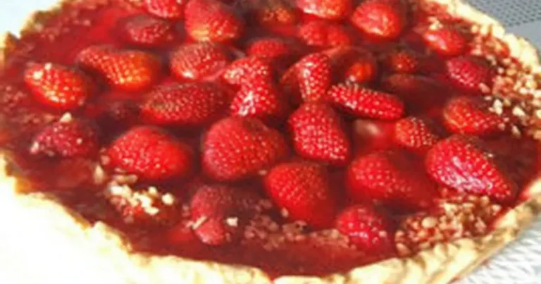 Foto da receita de Torta de Morango Diet Deliciosa