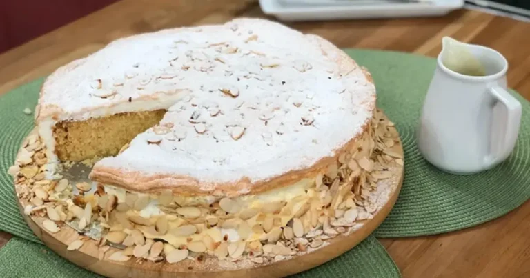 Foto da receita de Torta de Ovos Nevados