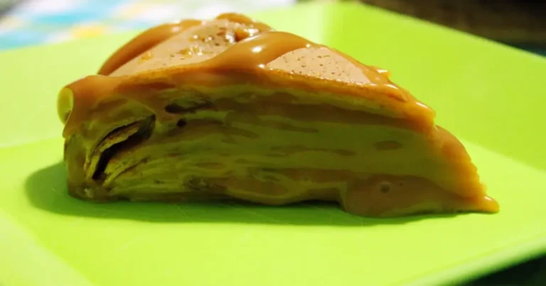Foto da receita de Torta de Panqueca com Doce de Leite