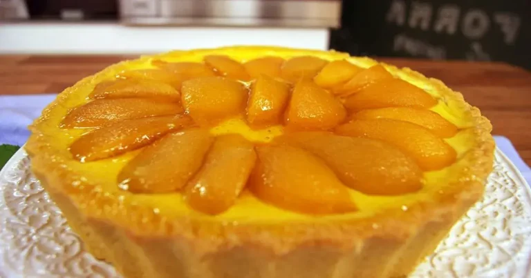 Foto da receita de Torta de Pêssego