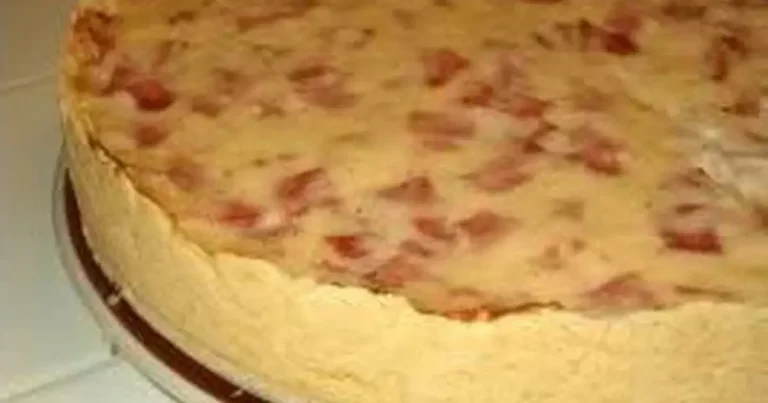 Foto da receita de Torta de Queijo e Salame