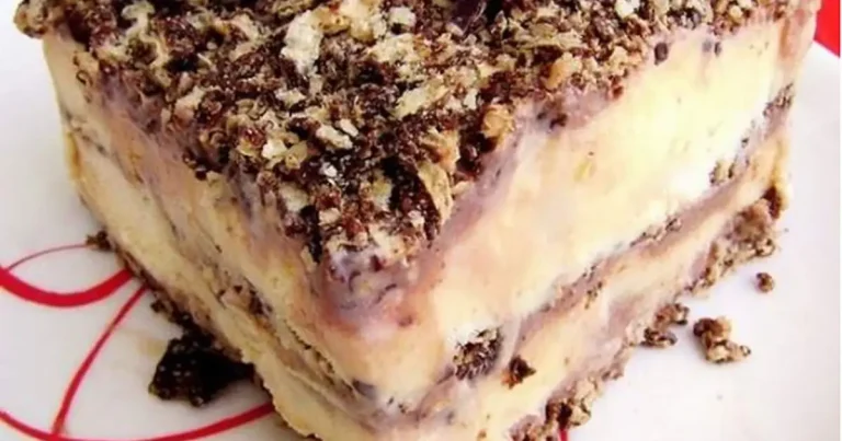 Foto da receita de Torta de Sorvete com Bis vapt-vupt