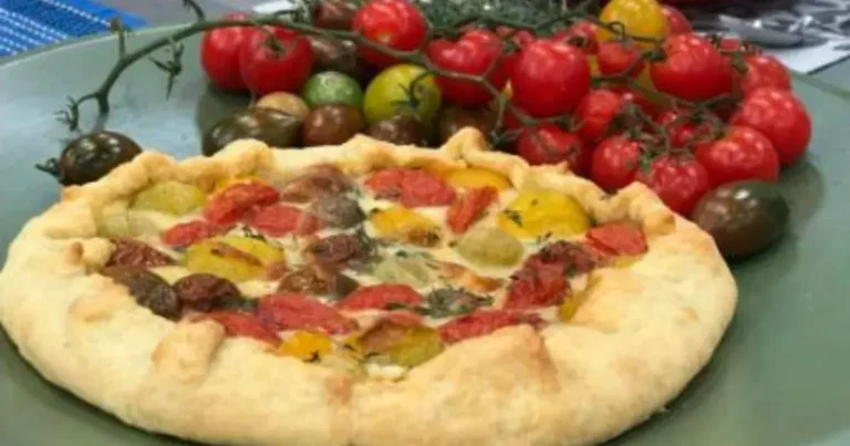 Foto da receita de Torta de Tomate com Queijo