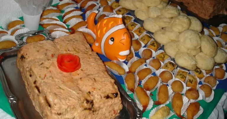 Foto da receita de Torta Doce e Salgada de Atum