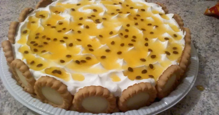 Foto da receita de Torta Fácil de Maracujá
