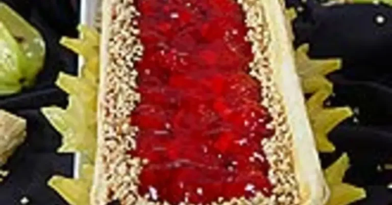 Foto da receita de Torta Folheada de Morango
