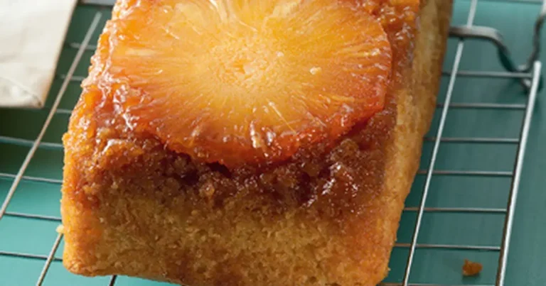 Foto da receita de Torta invertida de abacaxi