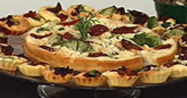 Foto da receita de Torta Salgada de Iogurte