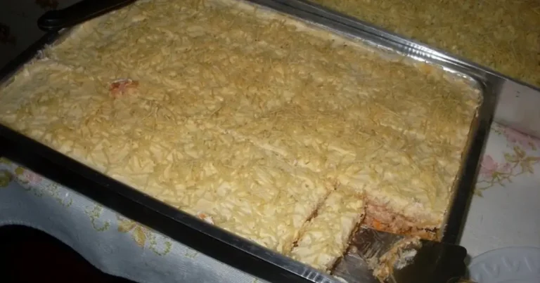 Foto da receita de Torta Salgada de Presunto e Requeijão