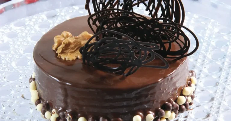 Foto da receita de Torta Strogonoff de Nozes