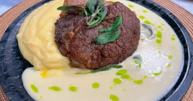 Foto da receita de Aligot com chorizo ao molho de queijo