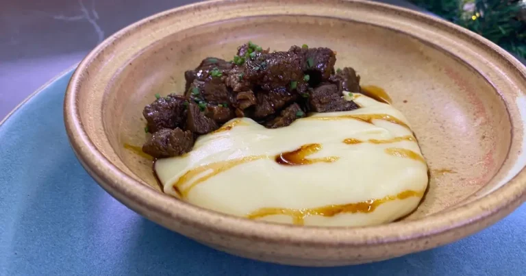 Foto da receita de Aligot com picadinho