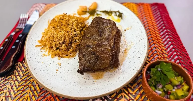 Foto da receita de Bife de chorizo grelhado com molho lambão