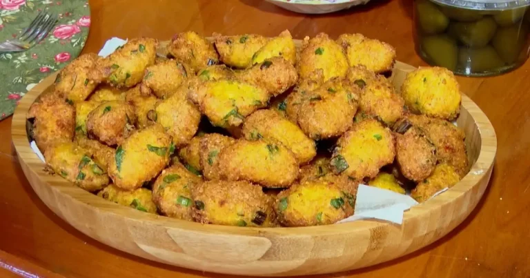 Foto da receita de Bolinho de milho simples e fácil