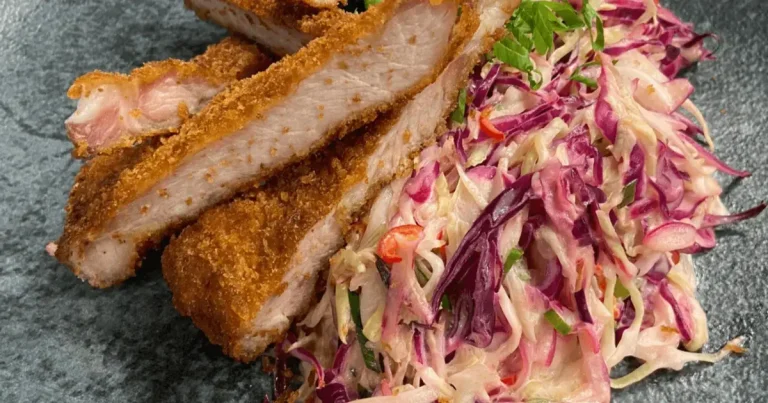 Foto da receita de Copa-lombo à milanesa com salada de repolho