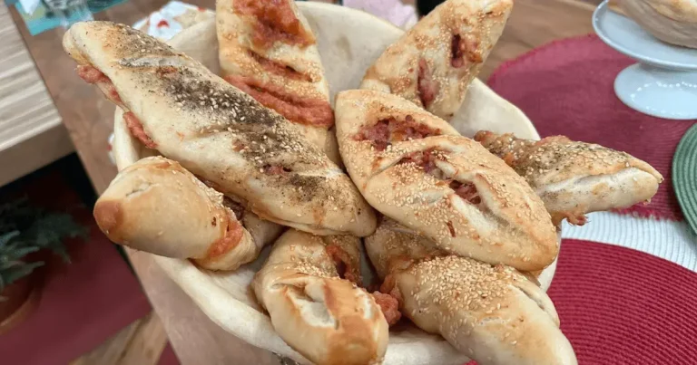 Foto da receita de Esfihas com melaço