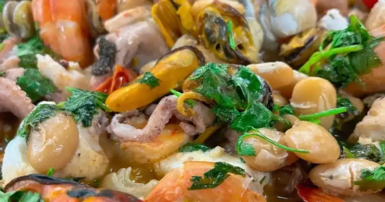 Foto da receita de Feijão branco com frutos do mar