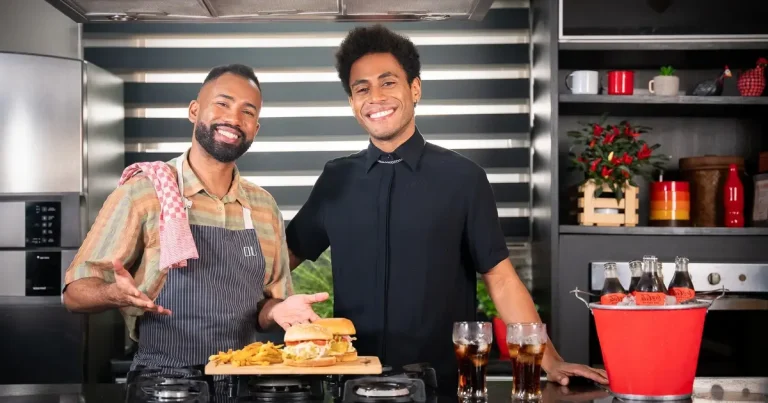 Foto da receita de Hambúrguer com Batatas
