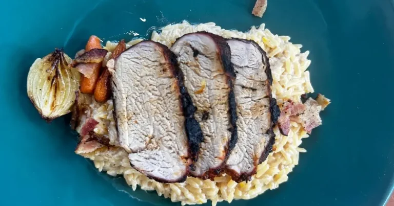 Foto da receita de Mignon suíno na brasa com arroz cremoso de açafrão