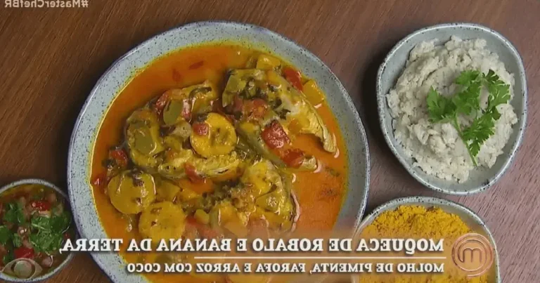 Foto da receita de Moqueca com farofa e arroz de coco