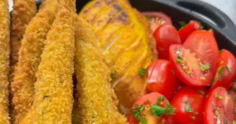 Foto da receita de Peito de frango com arroz cremoso de queijo e quiabo frito