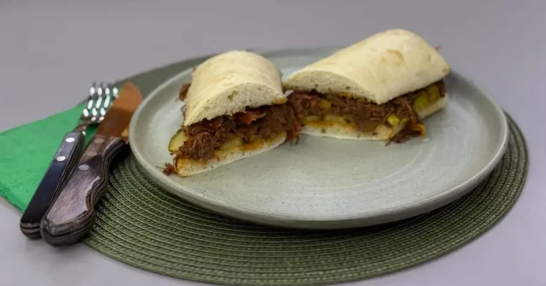 Foto da receita de Sanduíche de carne louca