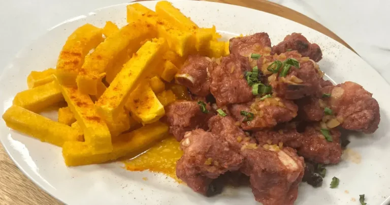 Foto da receita de Suíno à passarinho com polenta frita