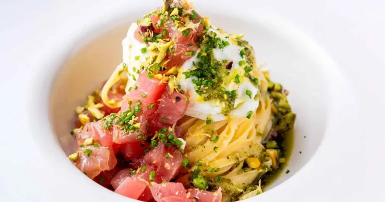Foto da receita de Tagliolini al limone com atum fresco