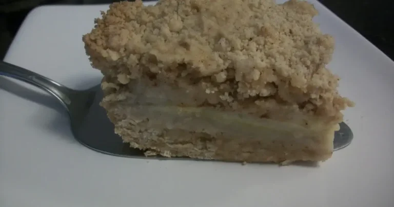 Foto da receita de Torta farofa de banana