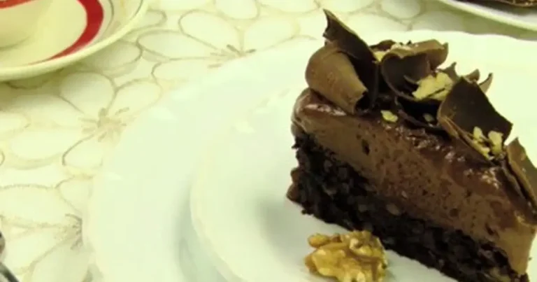 Foto da receita de Torta mousse de chocolate com laranja