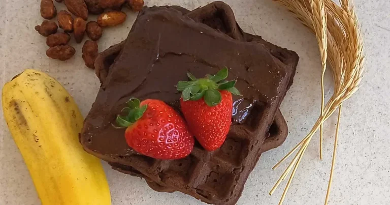 Foto da receita de Waffle de cacau vegano