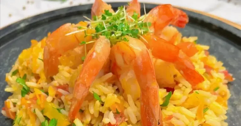 Foto da receita de Arroz à grega com camarão