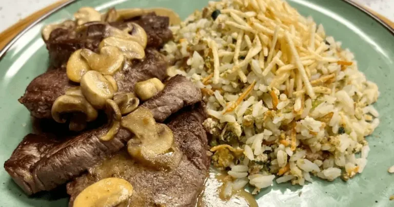 Foto da receita de Arroz biro-biro com escalope de filé mignon