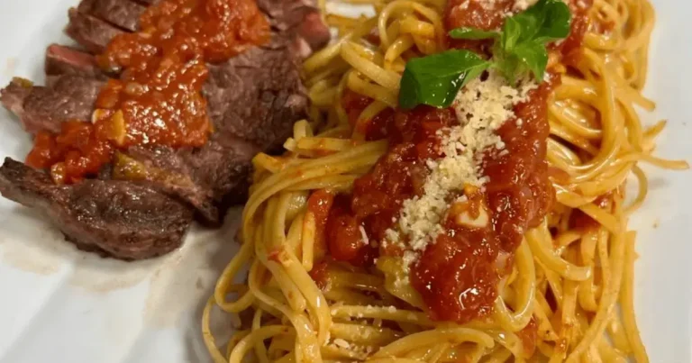Foto da receita de Bife ancho grelhado com linguine ao pomodoro