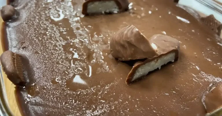 Foto da receita de Bombom de coco na travessa