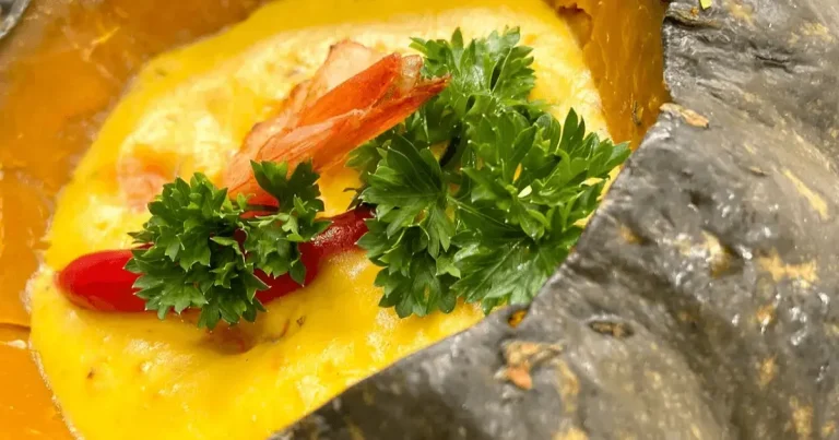 Foto da receita de Camarão na abóbora com creme de gorgonzola