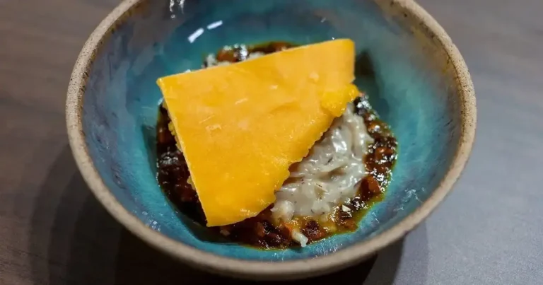 Foto da receita de Cocada cremosa com calda de maracujá e sorbet de manga