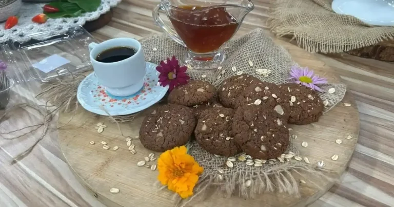 Foto da receita de Cookie integral de aveia, mel e castanhas