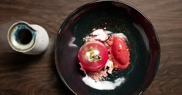 Foto da receita de Esfera de açúcar com gulab jamun