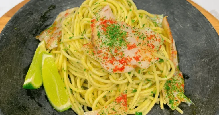 Foto da receita de Espaguete ao limone com lombo de bacalhau