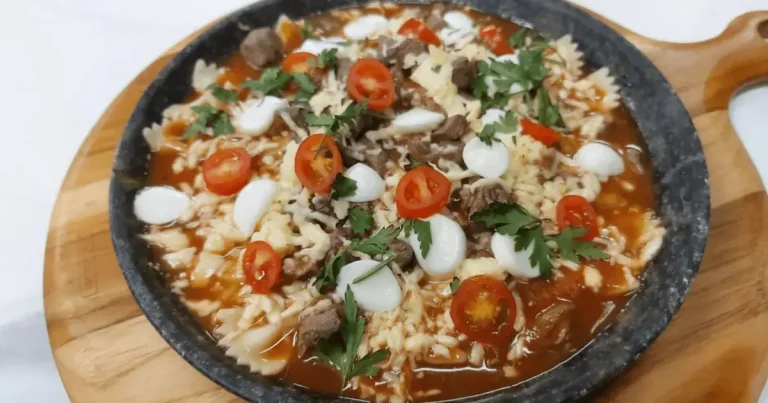 Foto da receita de Farfalle com filé-mignon
