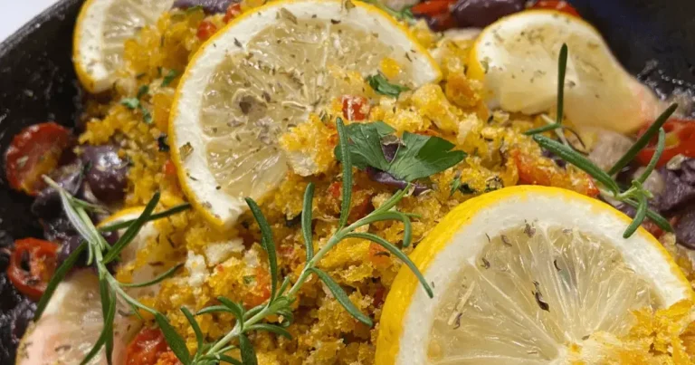 Foto da receita de Filé de peixe com farofa de pão italiano