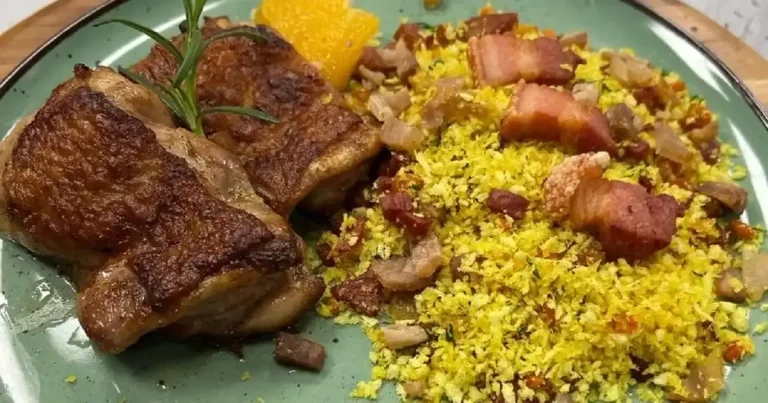 Foto da receita de Filé de sobrecoxa com farofa de panceta