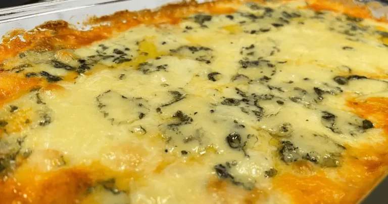 Foto da receita de Fricassê de frango ao molho quatro queijos